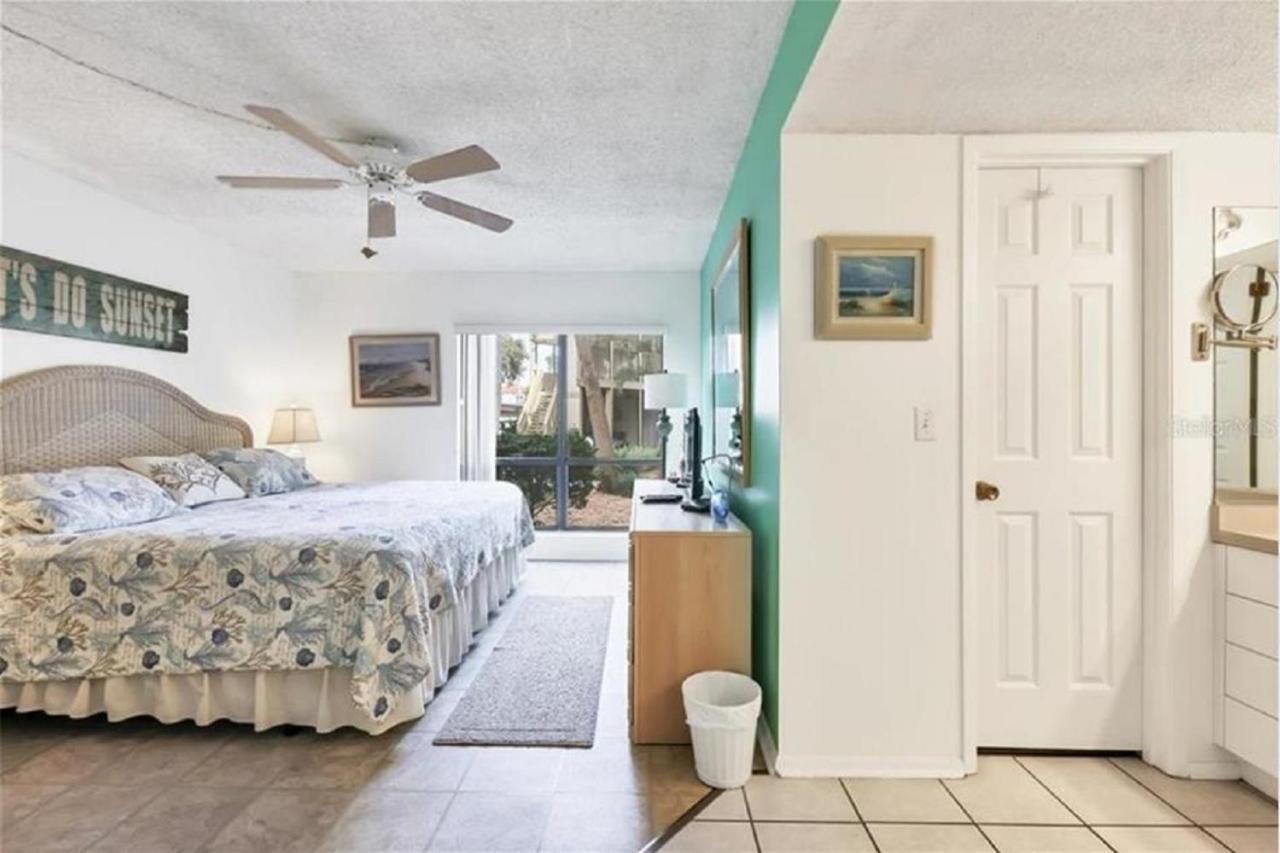 Apartmán Siesta Key Escape Ground Floor Steps To Heated Pool And Free Trolley Exteriér fotografie